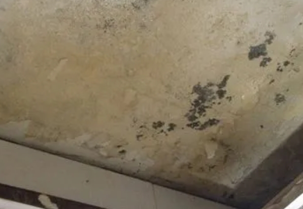 旺苍阳台漏水维修公司分享下旺苍卫生间渗水维修需要注意哪些问题。